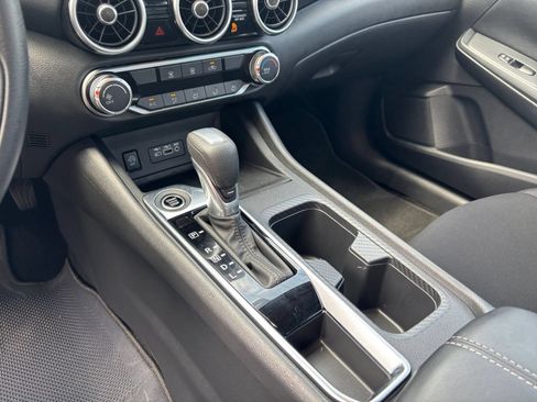 Used 2025 Nissan Sentra SV FWD image 39