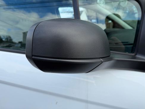 Used 2022 Ford Transit Connect XL image 34