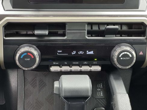 Used 2025 Toyota Tacoma SR5 RWD image 5