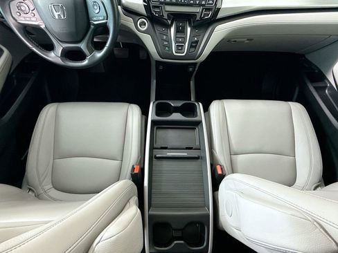 Certified 2024 Honda Odyssey EX-L image 16