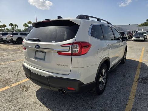 Certified 2024 Subaru Ascent Premium w/ Convenience Package AWD/4WD image 3