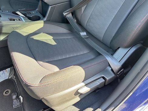 Used 2024 Subaru Impreza 2.0i Sport image 18