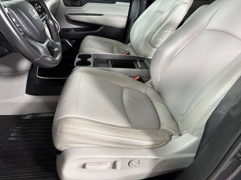 Used 2019 Honda Odyssey EX-L image 12
