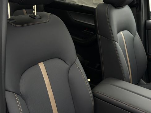 New 2026 MAZDA CX-90 Plug-In Hybrid w/ Premium Plus AWD/4WD image 10