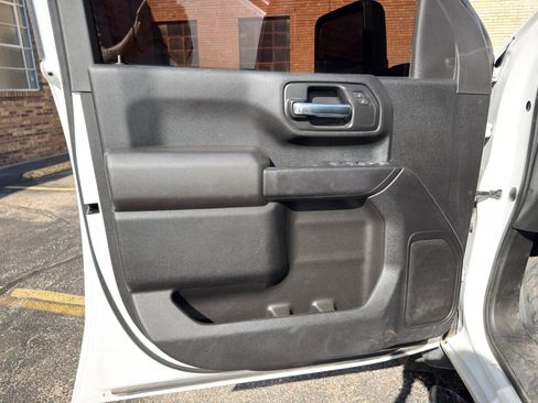 Used 2023 Chevrolet Silverado 2500 W/T w/ Gooseneck/5TH Wheel Package AWD/4WD image 28