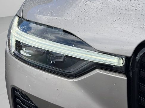 New 2026 Volvo XC60 B5 Core AWD/4WD image 25