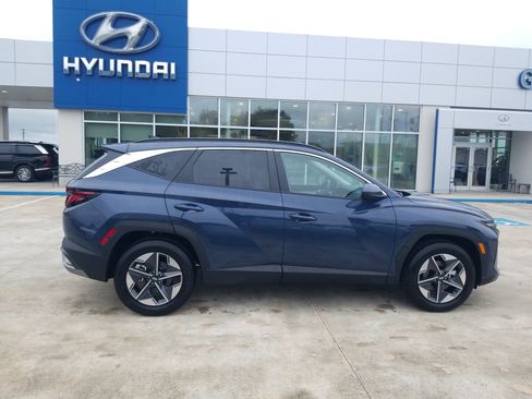 New 2026 Hyundai Tucson SEL FWD image 8