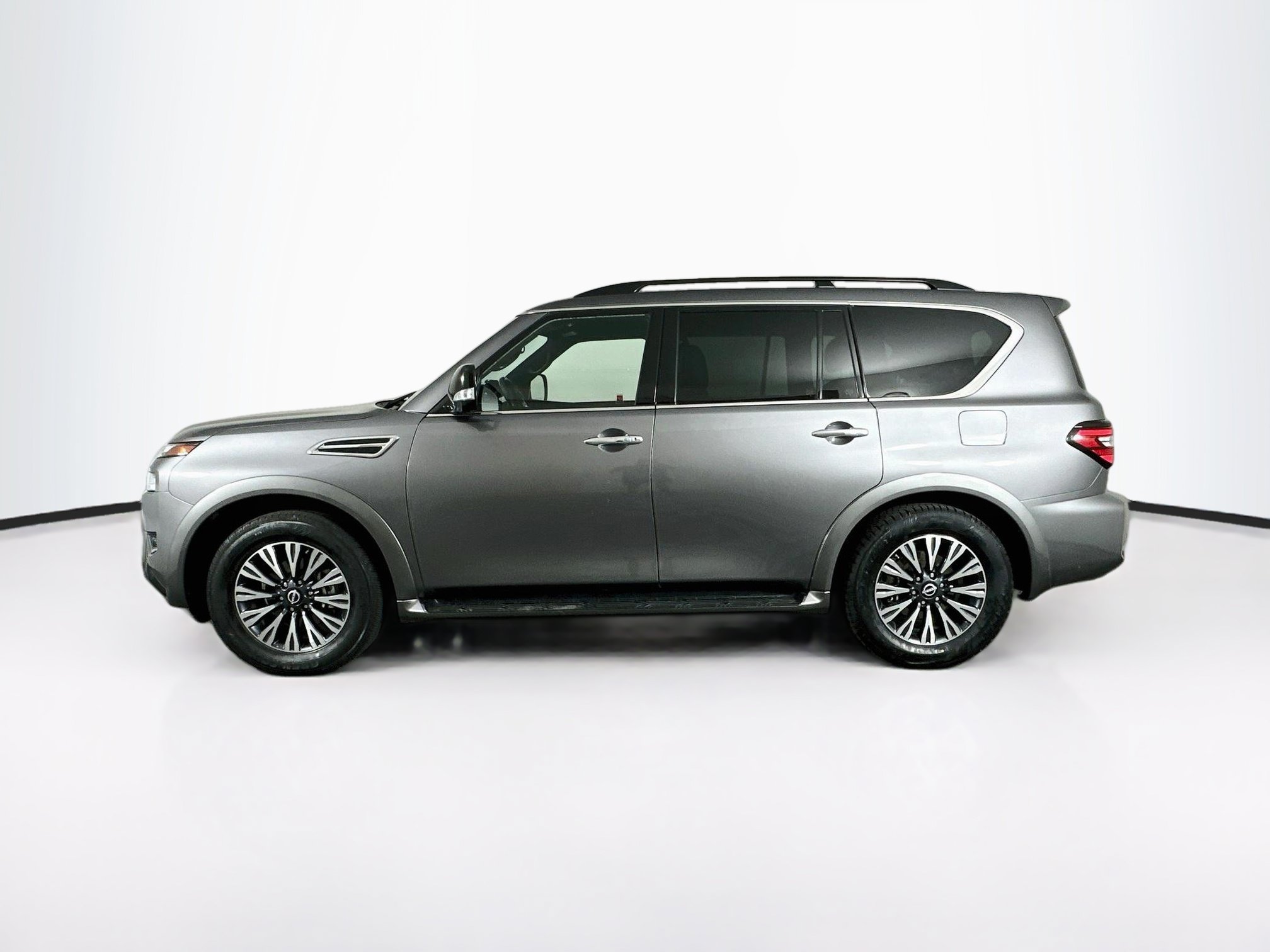 Used 2023 Nissan Armada SL w/ Midnight Edition Package RWD image 4