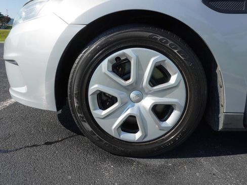 Used 2016 Ford Taurus Police Interceptor AWD image 37