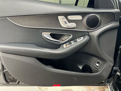 Used 2020 Mercedes-Benz C 300 4MATIC Sedan image 21