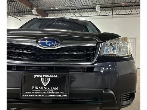 Used 2015 Subaru Forester 2.5i AWD/4WD image 5