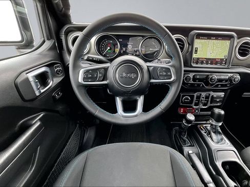 Used 2023 Jeep Wrangler Unlimited Rubicon 4xe AWD/4WD image 5