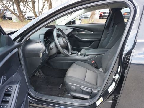 Used 2023 MAZDA CX-30 AWD 2.5 S image 2