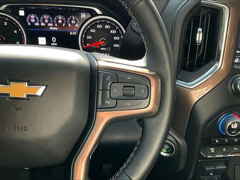 Used 2023 Chevrolet Silverado 2500 High Country w/ Z71 Off-Road Package AWD/4WD image 14