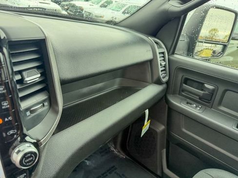 New 2026 RAM 3500 Tradesman AWD/4WD image 24