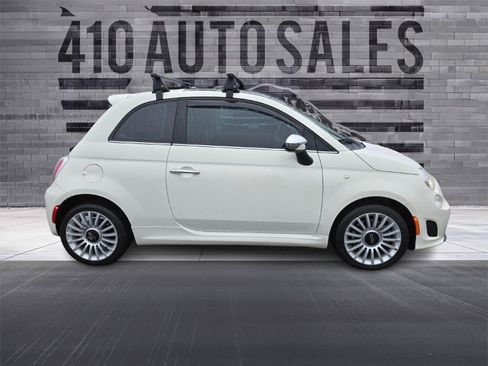 Used 2018 FIAT 500 Lounge image 2
