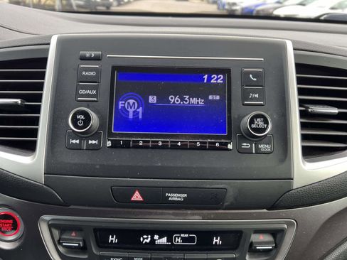 Used 2018 Honda Ridgeline Sport image 22