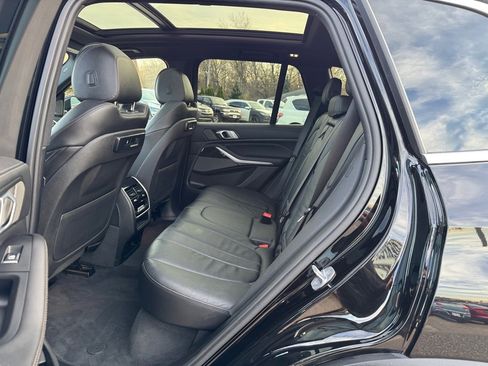 Used 2020 BMW X5 xDrive40i w/ Premium Package image 23