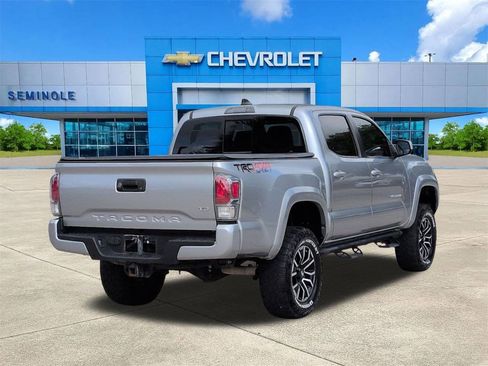 Used 2022 Toyota Tacoma TRD Sport AWD/4WD image 4