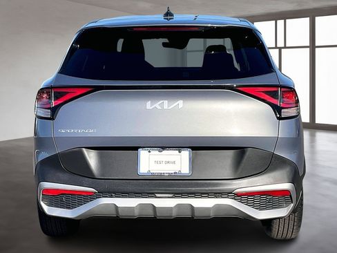 Used 2023 Kia Sportage EX image 5