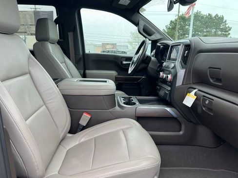 Used 2020 GMC Sierra 1500 SLT w/ SLT Premium Plus Package AWD/4WD image 11