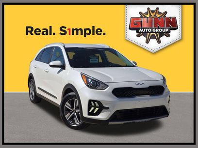 Used 2022 Kia Niro LXS