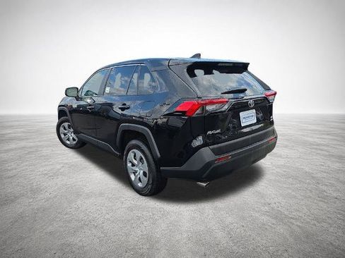 Used 2024 Toyota RAV4 LE AWD/4WD image 6
