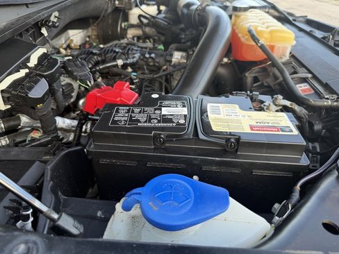 Used 2018 Ford F150 Lariat w/ Equipment Group 502A Luxury image 32