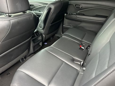 Certified 2023 Honda Passport EX-L image 13