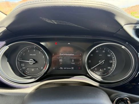 Used 2023 Buick Encore GX Preferred w/ Cold Weather Comfort Package AWD/4WD image 12