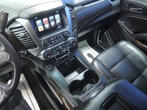 Used 2018 Chevrolet Tahoe LT image 18