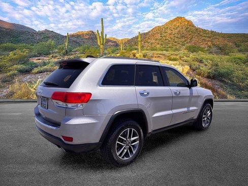 Used 2019 Jeep Grand Cherokee Limited w/ Luxury Group II RWD image 4