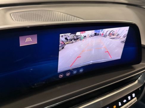 Certified 2024 Cadillac Lyriq Tech RWD image 19