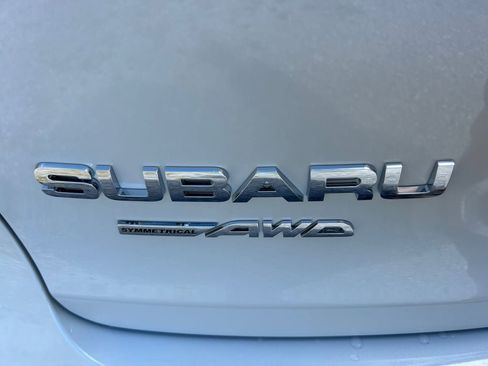 New 2025 Subaru Ascent Limited image 12