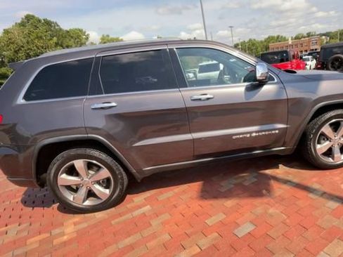 Used 2015 Jeep Grand Cherokee Limited RWD image 2