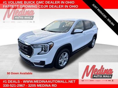Used 2024 GMC Terrain SLE