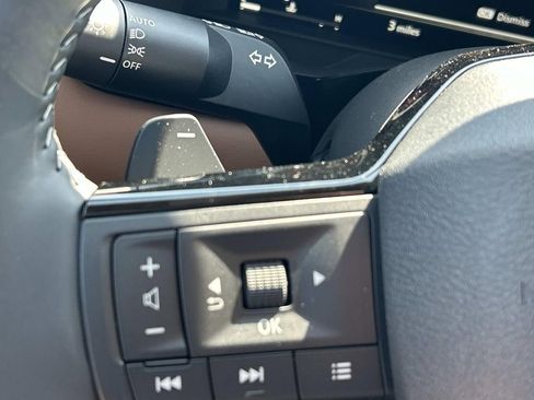 New 2026 Nissan Pathfinder Platinum w/ Lighting Package AWD/4WD image 27