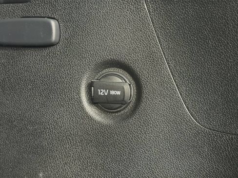 Used 2019 Kia Sorento FWD image 47