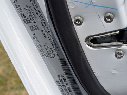 New 2026 RAM 2500 Big Horn AWD/4WD image 33