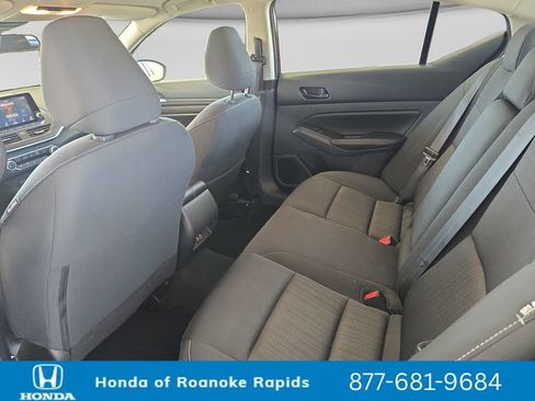 Used 2024 Nissan Altima 2.5 SV FWD image 16