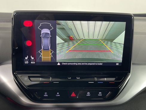 Used 2022 Volkswagen ID.4 Pro image 27