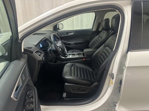Used 2024 Ford Edge SEL w/ Convenience Package image 7