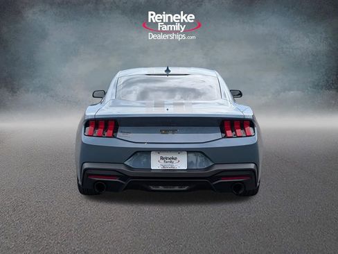 Used 2024 Ford Mustang GT Premium RWD image 6