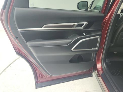 Used 2024 Kia Telluride S FWD image 23