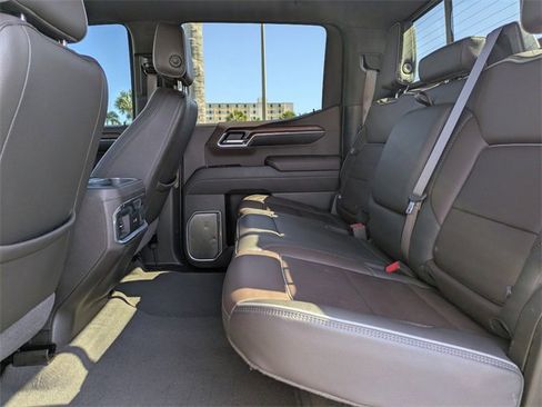 Used 2024 GMC Sierra 1500 Denali image 17