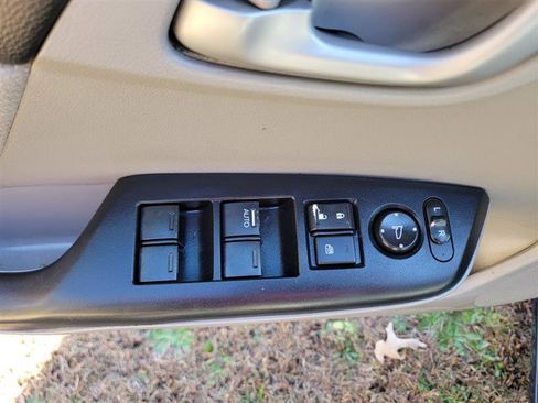 Used 2013 Honda Civic LX image 16