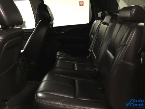 Used 2012 Chevrolet Avalanche LT w/ Suspension Package, Off-Road image 30