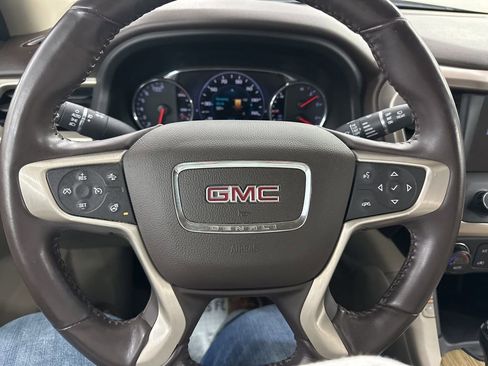 Used 2018 GMC Acadia Denali w/ Technology Package image 35