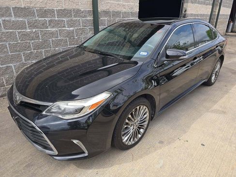 Used 2016 Toyota Avalon Limited image 1