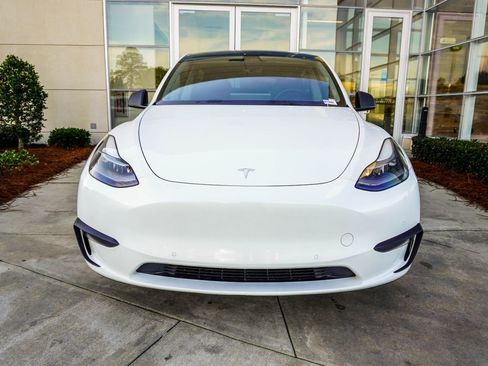 Used 2021 Tesla Model Y Performance image 7
